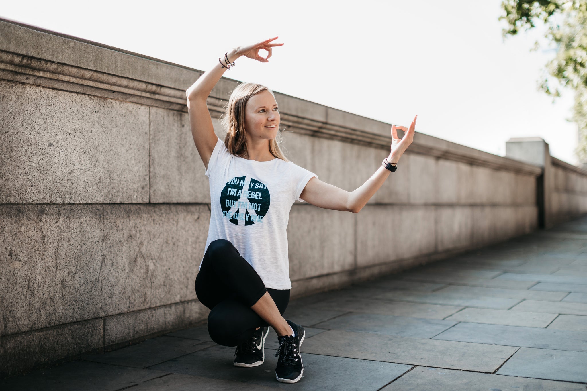 Camiseta Mujer John Lennon | Rebel